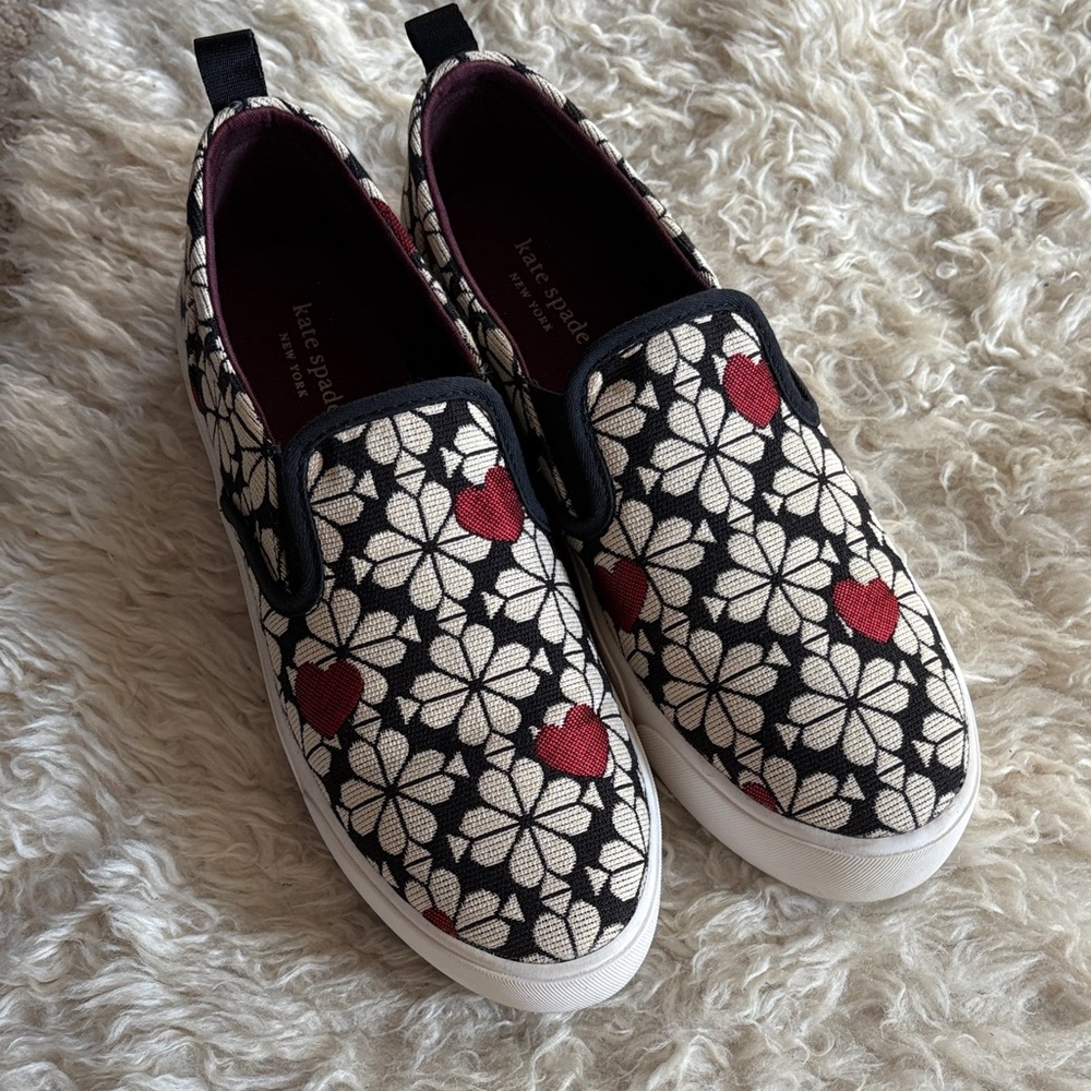 Kate Spade Black & White Floral Red Hearts Slip-Ons Sneakers